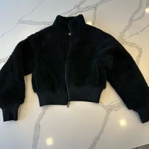Aritzia, Babaton Sherpa jacket